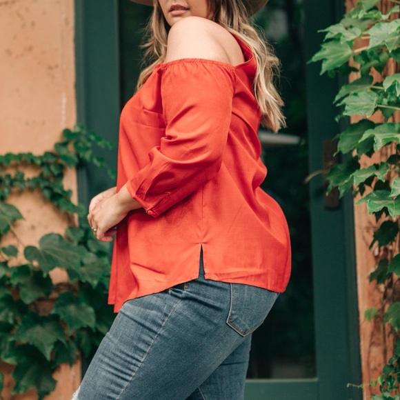 Hot then Cold Crisscross Blouse in Pumpkin - Picture 5 of 13